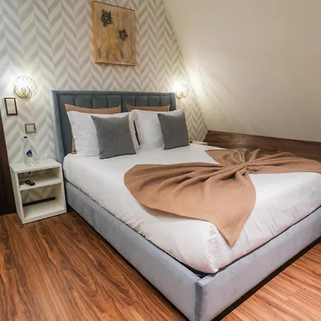 Quinta Casal Da Silva 1951 Farm stay Magrelos