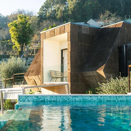 Quinta Casal Da Silva 1951 Farm stay *